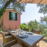 3 Bedroom Gorgeous Home In Rapallo Vakantiehuis Rapallo