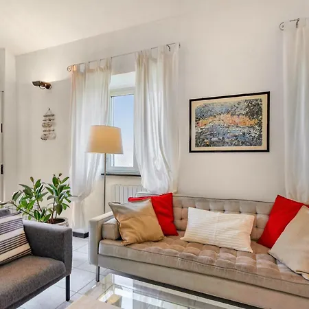 Hébergement de vacances 3 Bedroom Beautiful In Rapallo
