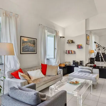 Σπίτι διακοπών 3 Bedroom Beautiful In *