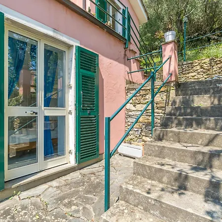 3 Bedroom Gorgeous Home In Rapallo