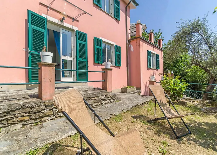 3 Bedroom Beautiful In Feriehus Rapallo